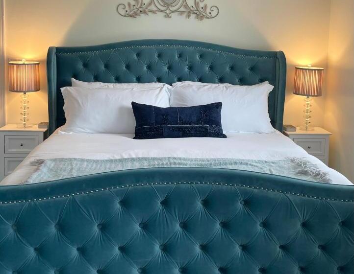 مبيت وإفطار The Homestead