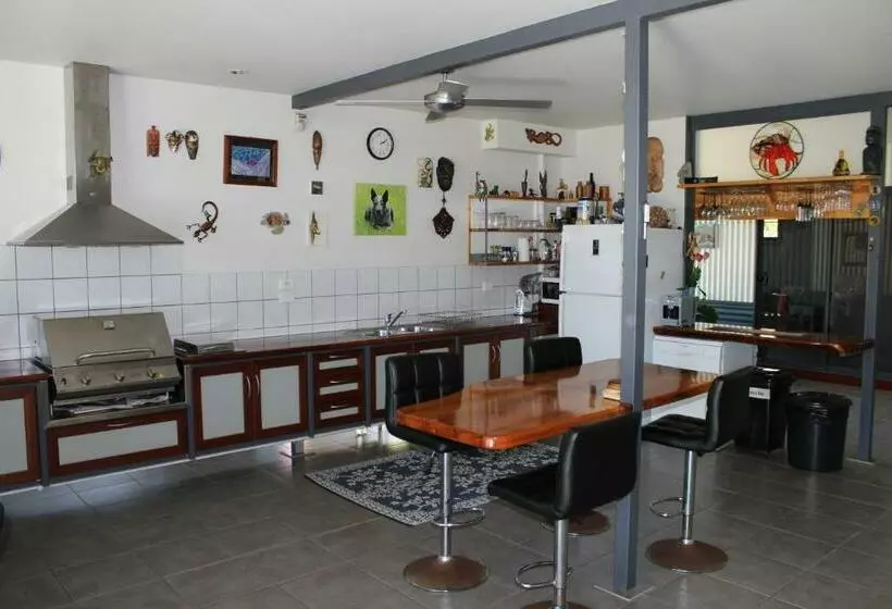 Majatalo Gecko Guest House