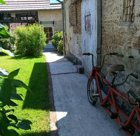 Aamiaismajoitus (B&B) Arrest En Baie