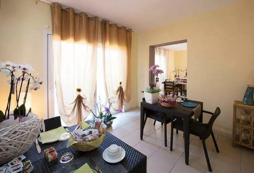 Aamiaismajoitus (B&B) Lecallebed Breakfast