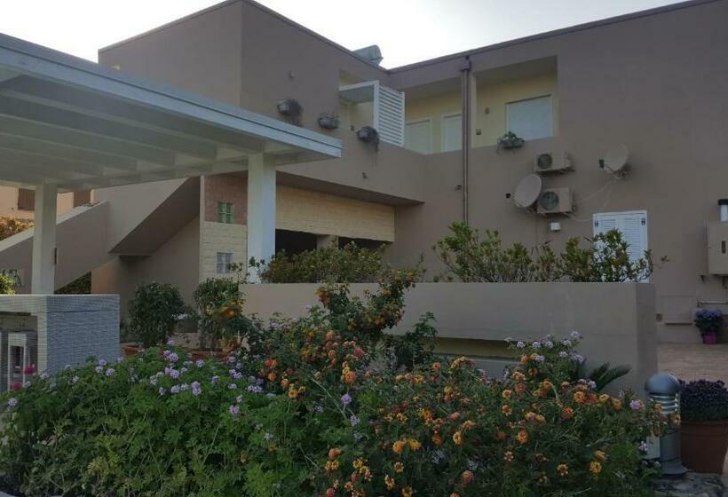 ベッドアンドブレックファースト Lecallebed Breakfast