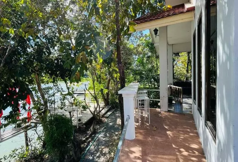 Moon River Resort Phimai