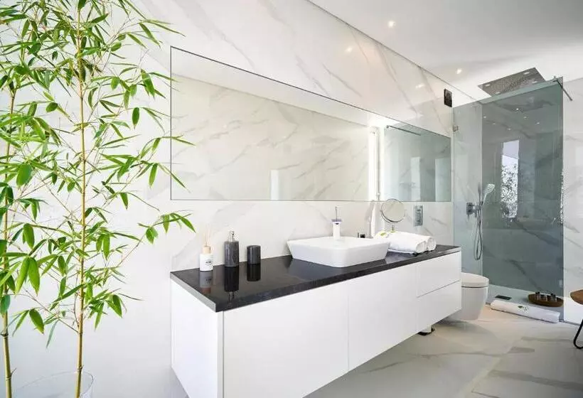 ペンション Oliveira House