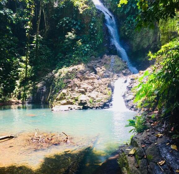 پانسیون Résidence La Pointe Marine