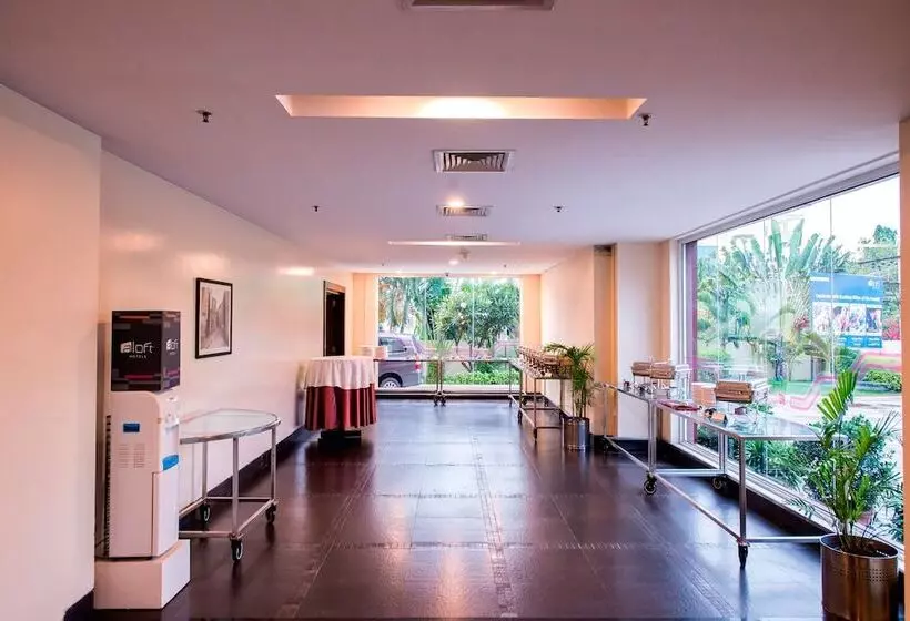 ホテル Aloft Bengaluru Whitefield