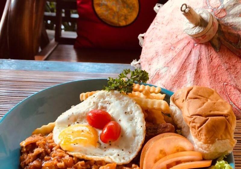 هتل Anggun Boutique