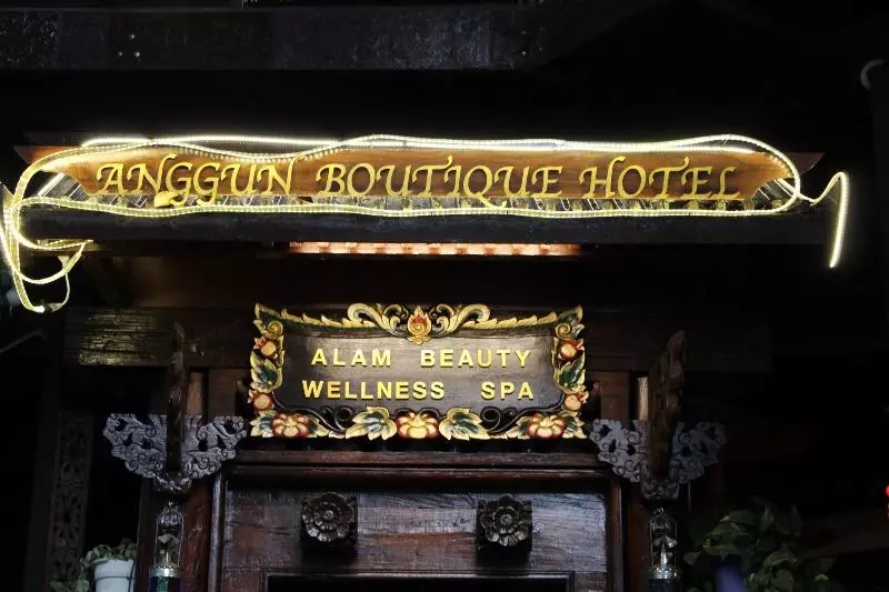 هتل Anggun Boutique