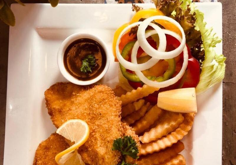 هتل Anggun Boutique