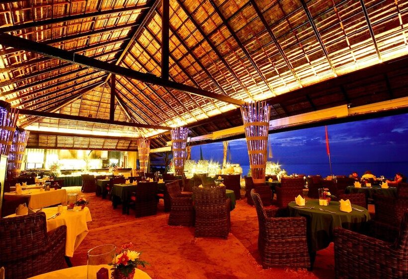 בית מלון כפרי Beyond Khaolak