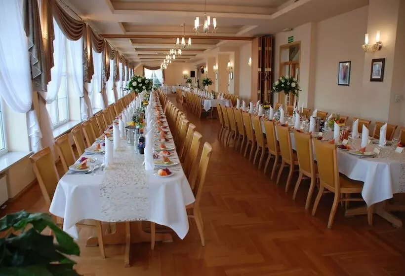 בית מלון כפרי Bielany