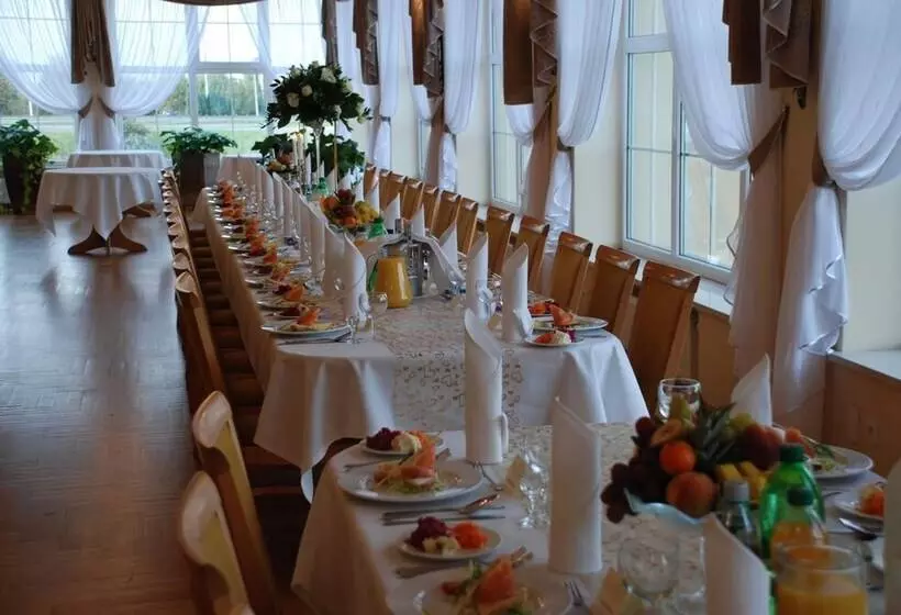 בית מלון כפרי Bielany