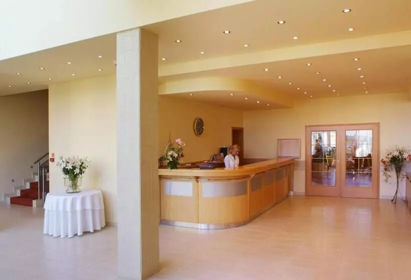 בית מלון כפרי Bielany