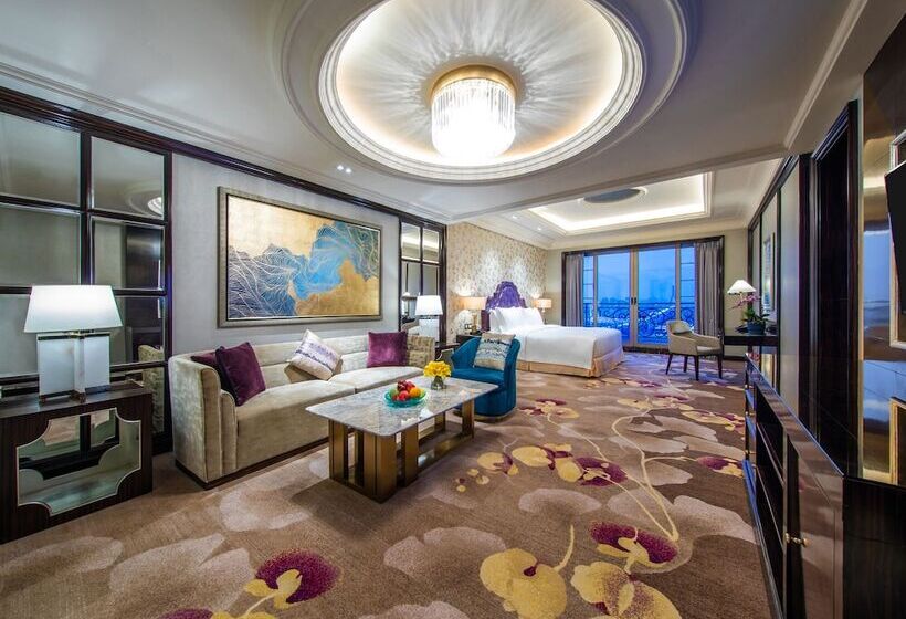 בית מלון כפרי Chateau Star River Guangzhou Chateau Star River Guangzhou Trade Fair Shuttle Bus