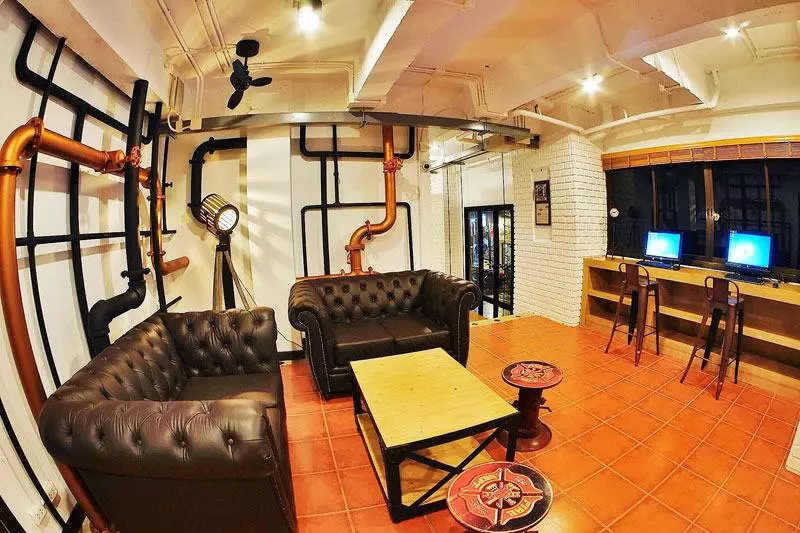 Hotel Forty Winks Phuket