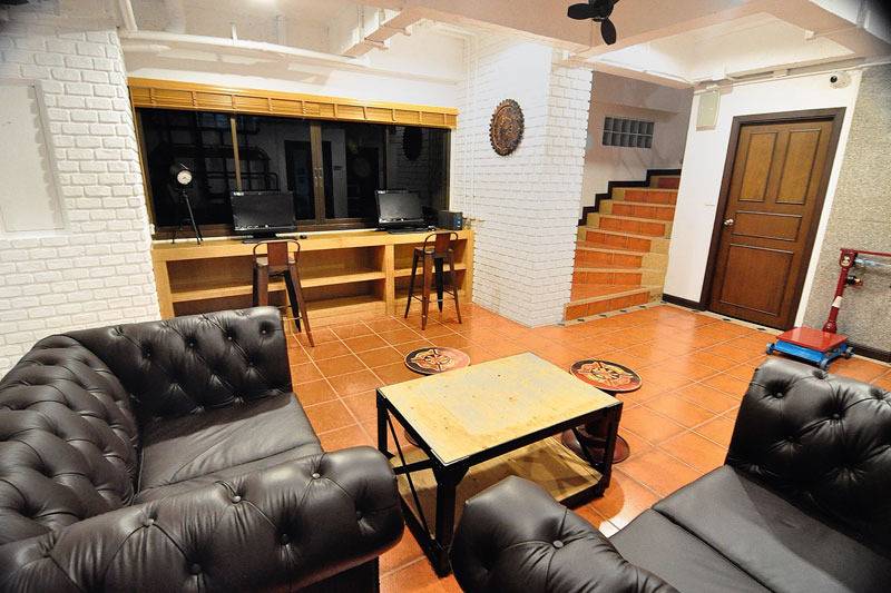 酒店 Forty Winks Phuket