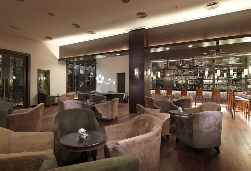 בית מלון כפרי Grand Lexis Port Dickson