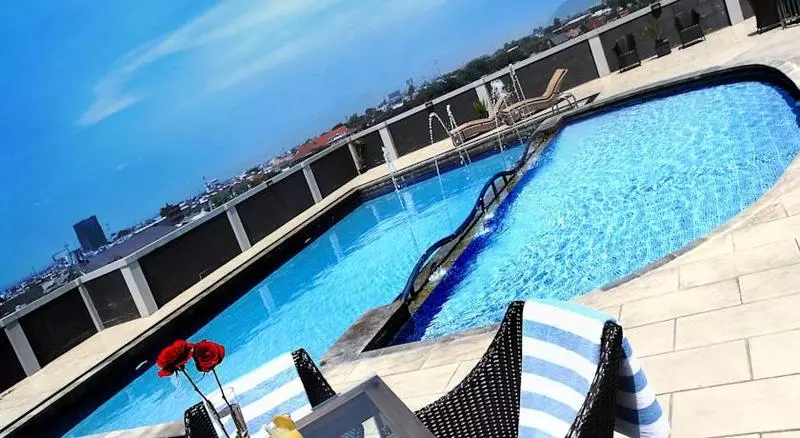 בית מלון כפרי Grand Pacific