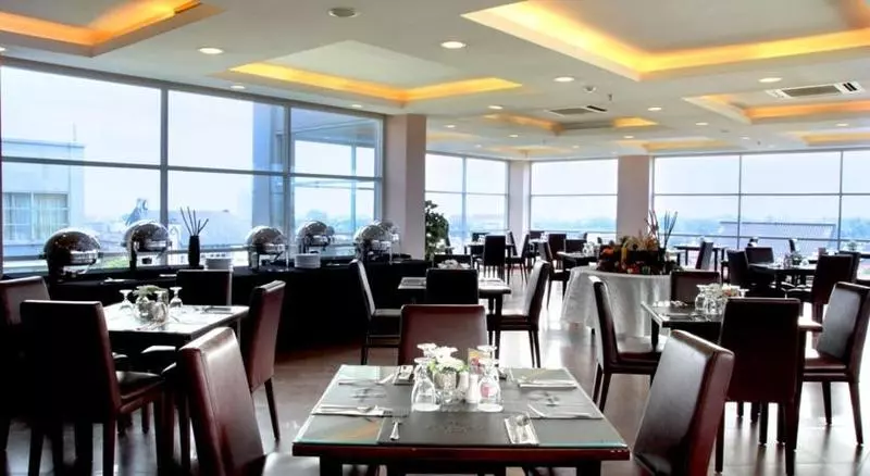 בית מלון כפרי Grand Pacific