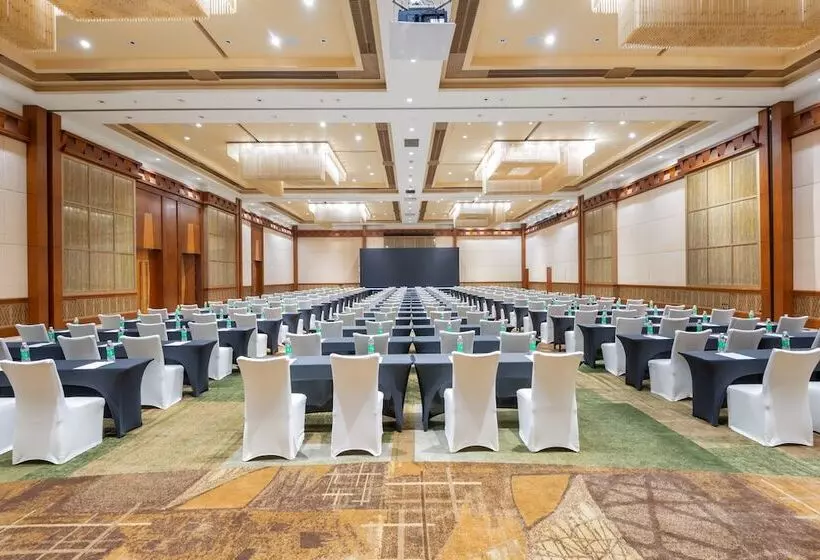 ホテル Holiday Inn Shanghai Pudong Kangqiao By Ihg