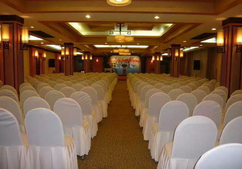 בית מלון כפרי Indochina