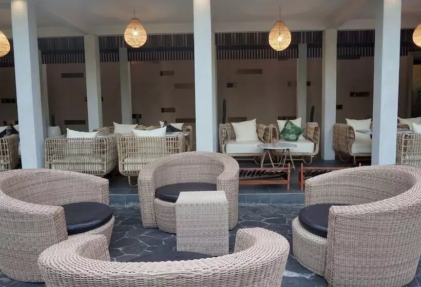 בית מלון כפרי Kokonut Suites