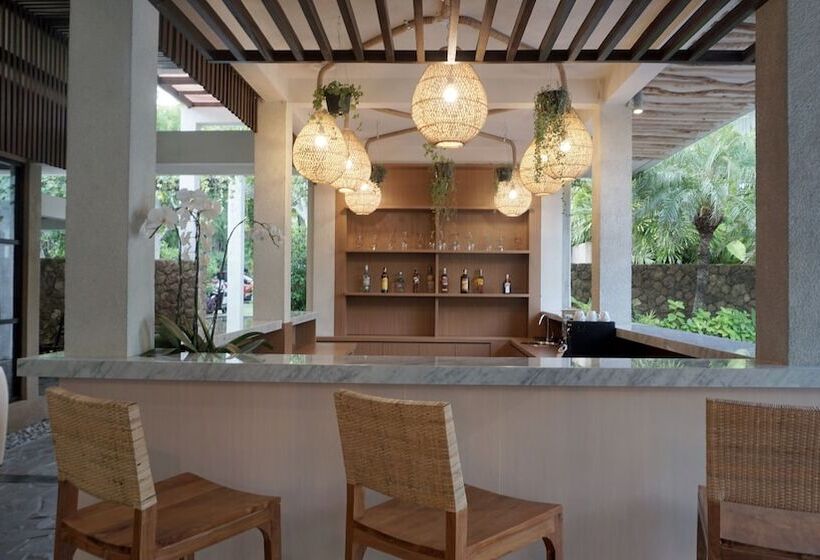 בית מלון כפרי Kokonut Suites