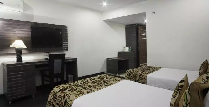 Отель Agra - Regal Vista, A Sterling Holidays Resort