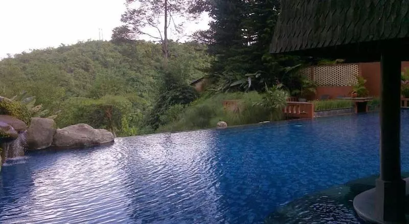 Hotel Sangria Resort And Spa