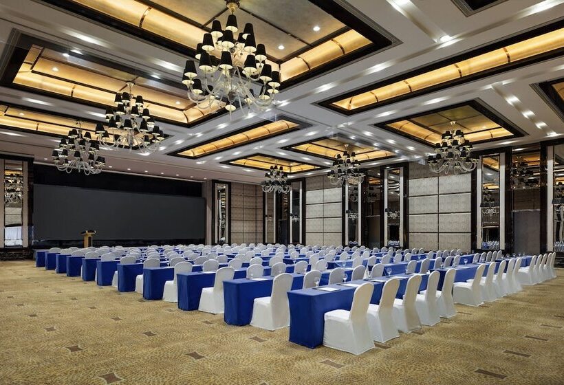 בית מלון כפרי Sheraton Zhongshan