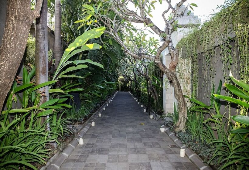 فندق The Wolas Villa & Spa