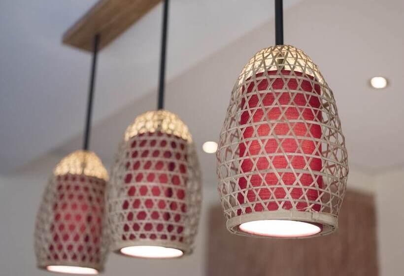 فندق The Wolas Villa & Spa