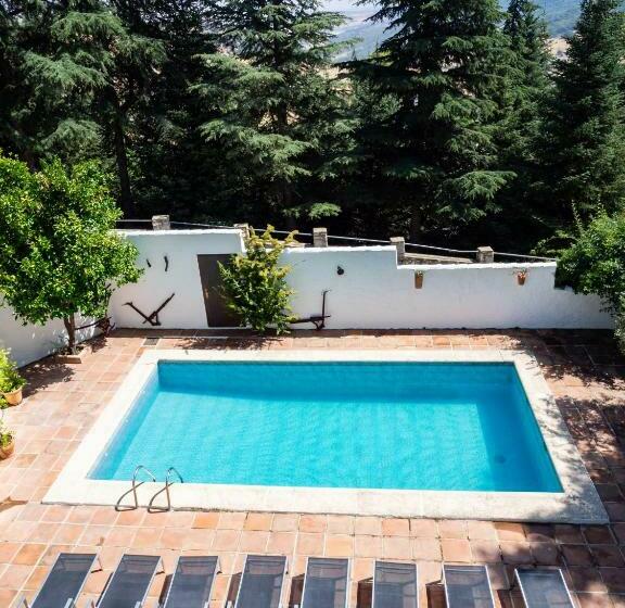 ユースホステル La Mejorana