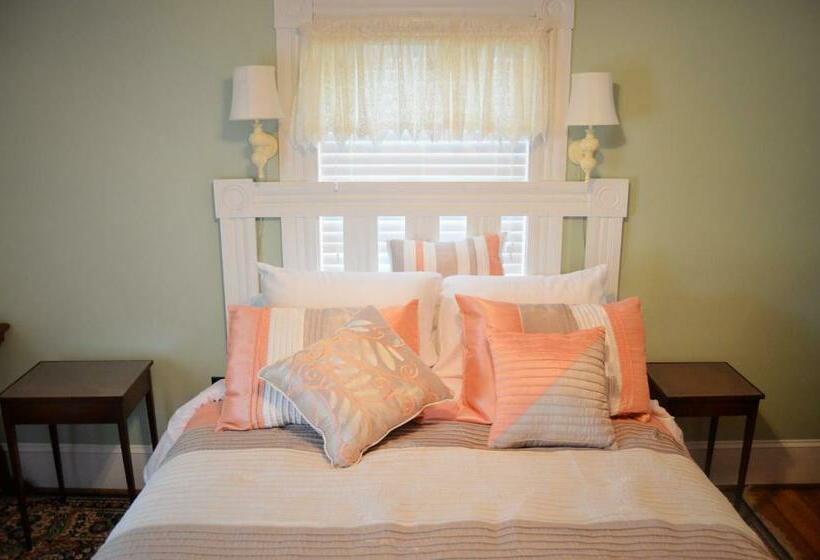 ユースホステル Hawksbill House