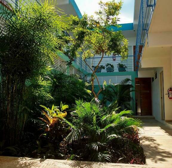 تختخواب و صبحانه Gran Jaguar