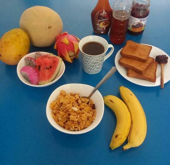 تختخواب و صبحانه Gran Jaguar