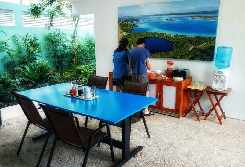 تختخواب و صبحانه Gran Jaguar