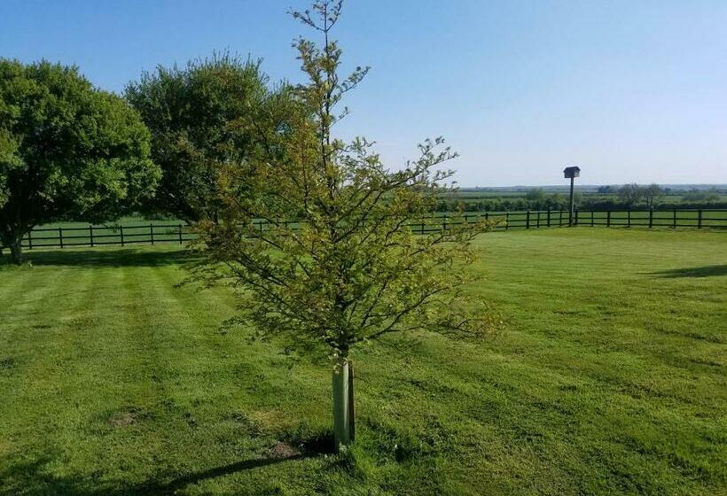 Aamiaismajoitus (B&B) Grooms Cottage