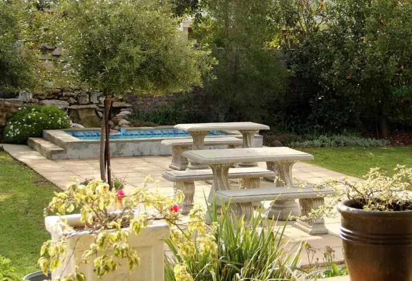 Aamiaismajoitus (B&B) Porterhouse Eleven