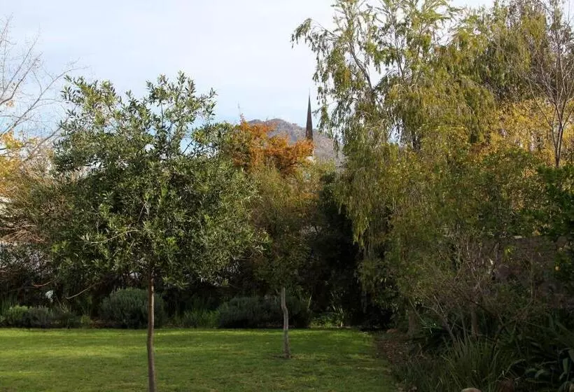 Aamiaismajoitus (B&B) Porterhouse Eleven