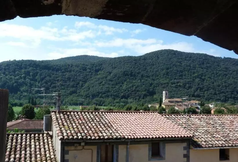 Les Magranes Bed & Breakfast