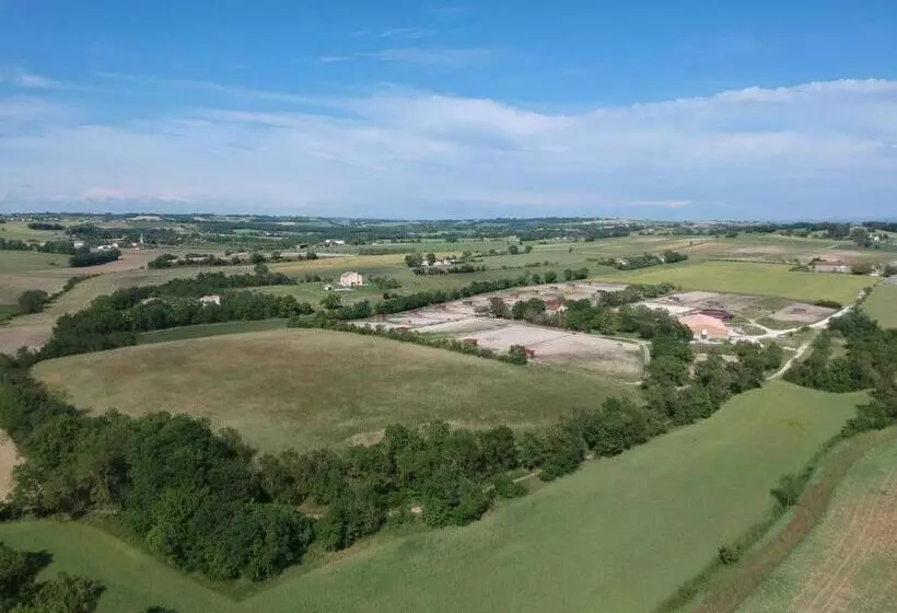 ベッドアンドブレックファースト Bastide De Luzert