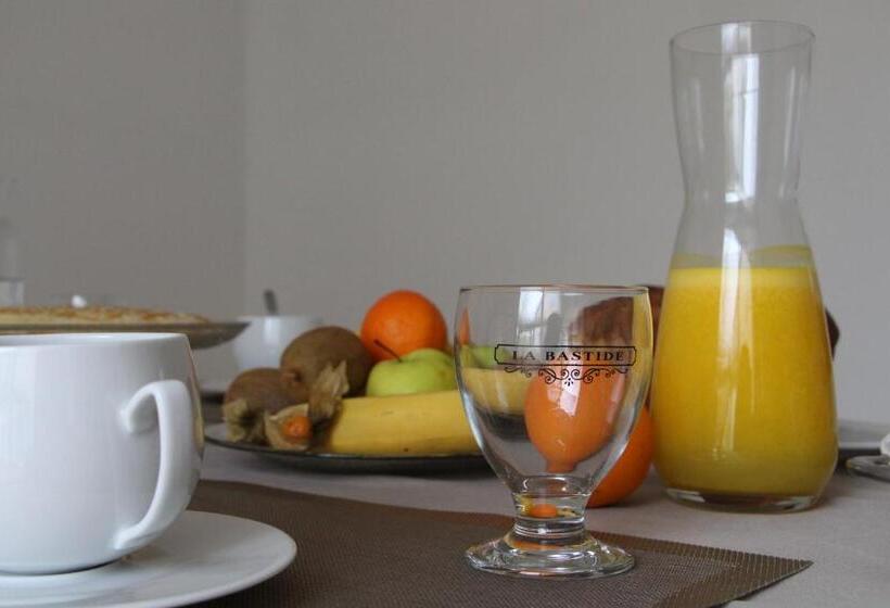 ベッドアンドブレックファースト Bastide De Luzert