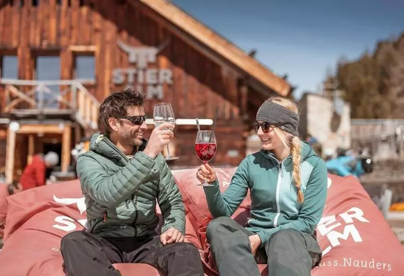 Palazi Apartments & Spa