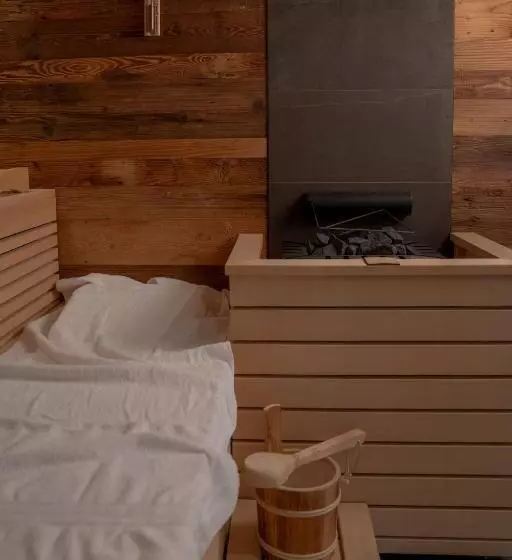 Palazi Apartments & Spa