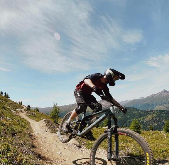 Palazi Apartments & Spa