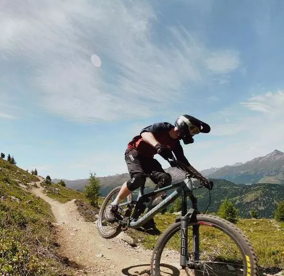 Palazi Apartments & Spa