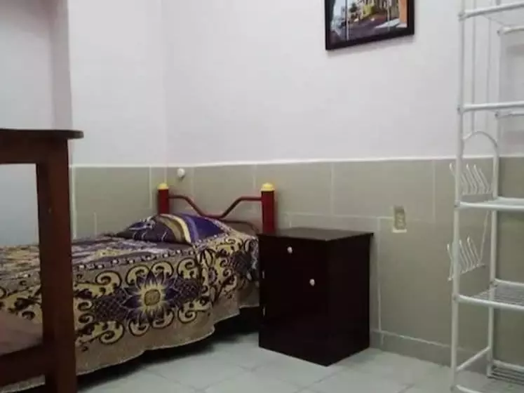 Majatalo Habitaciones Amuebladas. Poliforum/centro