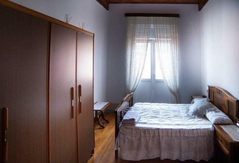 ペンション Rakel