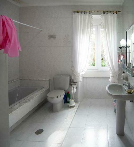 ペンション Rakel