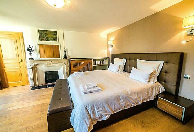 بنسيون Villa Raspail